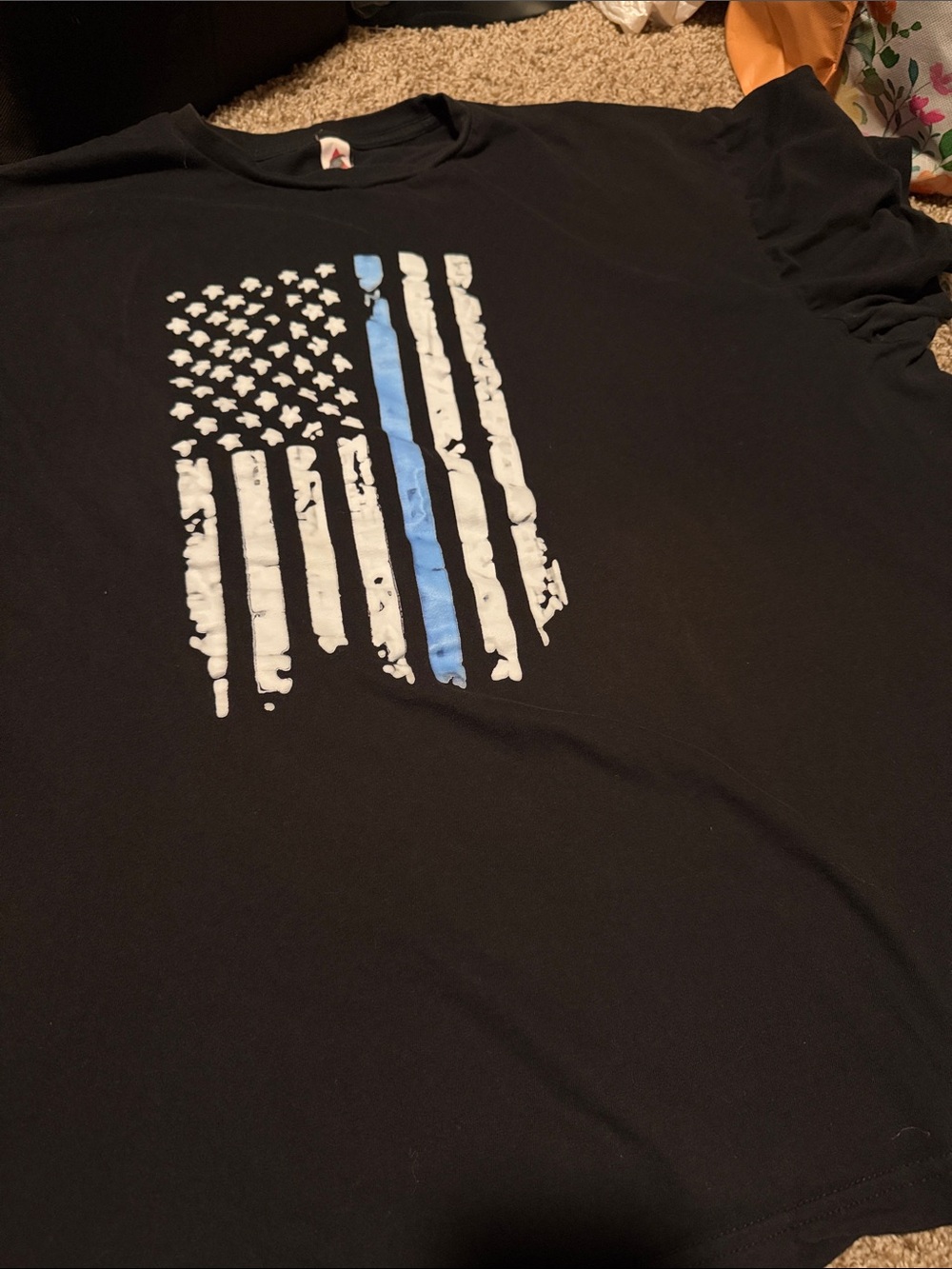 Thin blue line flag / police support tee (2XL)